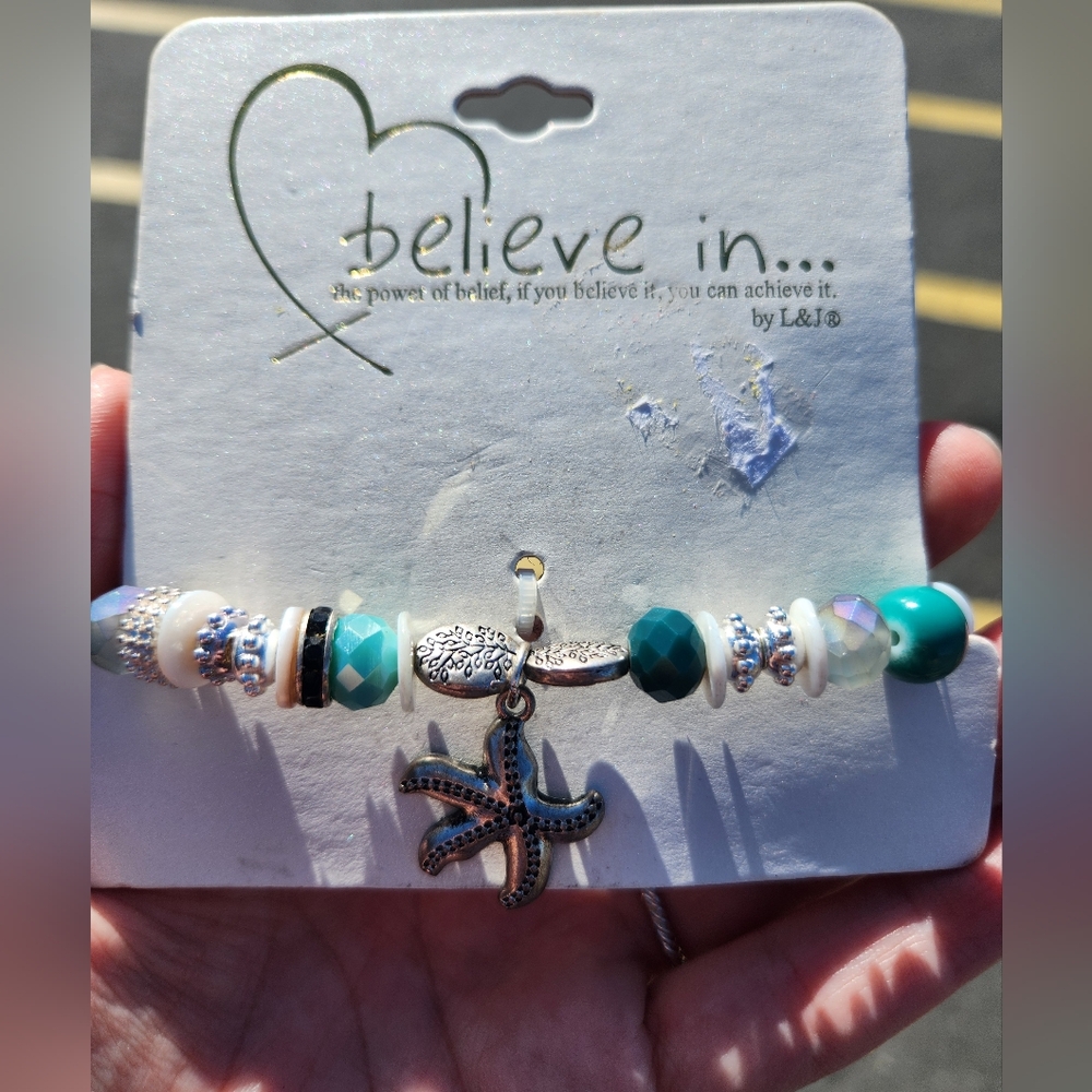 BNWT Believe In Starfish sea bracelet